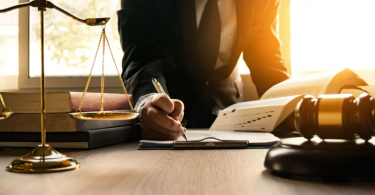 7 consejos para elegir el mejor abogado en 2022